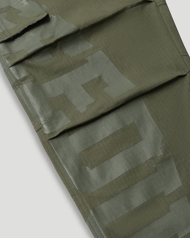 Team Logo R/S Cargo Pant Olive - Image 4